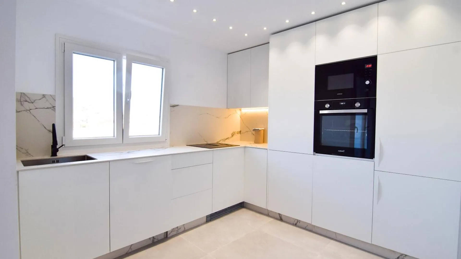 Letmalaga Malasana Premium Apartment 0*, Malaga